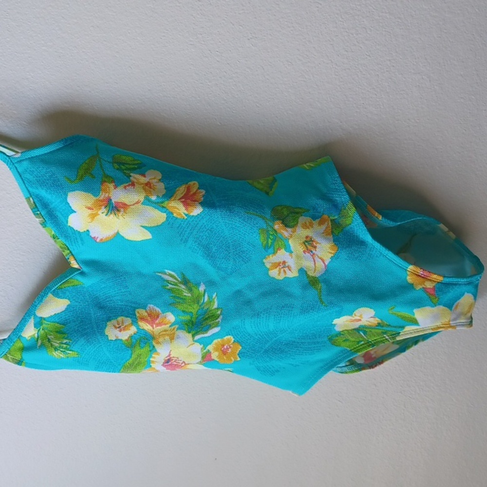 Liz Claiborne Swimsuit Tropical Floral Pattern One Piece Size 8 New